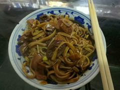 -珠宝街老左杂酱面馆