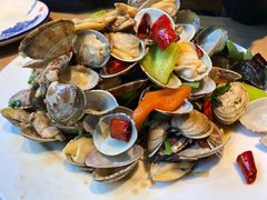 -阿洪锅贴王(小吃城店)