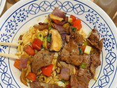 -李与白包子铺(桐梓林店)