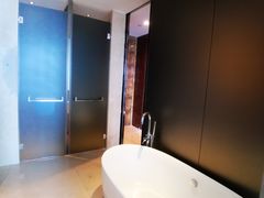 -广州天河希尔顿酒店