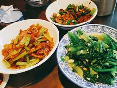 -富正毅三下锅·湘西韵味(天门山索道店)