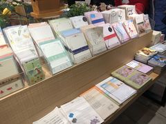 -猫的天空之城概念书店(苏州诚品店)