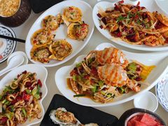 -覃记海鲜美食餐厅