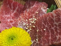 -山川小町·极番烧肉(新地假日广场店)