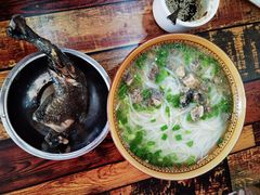 -正宗李家土鸡米线店