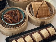 -万山楼海鲜酒家·二十三年老字号