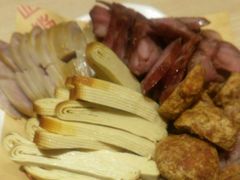 -六泰居·尔滨地标·东北菜(泰山路店)