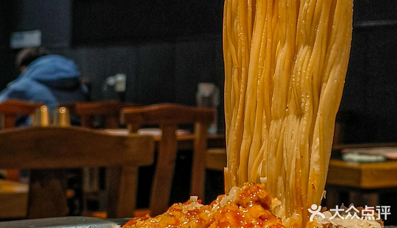 又被奇奇怪怪的菜吓傻，都太有想法了