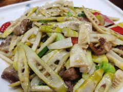 -下梅人家土菜馆(历史文化餐厅度假区店)