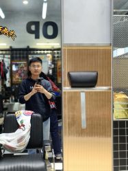 -Devilhands Barbershop男士理容店