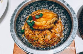 Stir-Fried腊味 with Double Crispy Ingredients