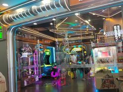 -Lucky Star幸运星&一同潮玩(友阿国际广场店)