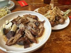 -老鼎万春卤菜(五代传承创始老店)