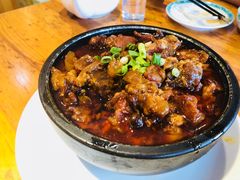 坛焖牛肉筋-大清花饺子(山庄店)