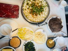 -德林酸菜鱼火锅(南丹店)