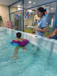 -蓝色海林婴幼儿水育馆(新辰里学清路店)