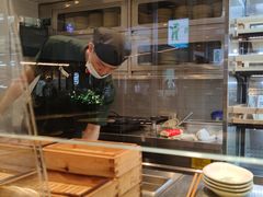-老乡鸡(上海白玉兰广场店)