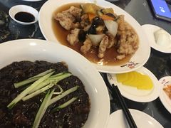 炸酱面-桃园中华料理炸酱面(燕儿岛路店)