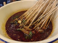 -拈签一笑黄牛肉辣卤串串