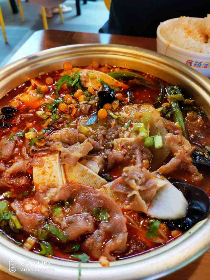 麻辣同学牛肉麻辣烫(仁和新城店)-"位置:高新区仁和春天负一楼美食城.