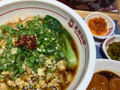 -呷佬·长沙手工米粉(金沙江路店)