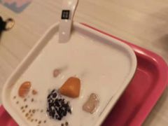 -满记甜品(优客百盛店)