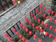 -桂二老坛酸菜鱼(三街两巷店)