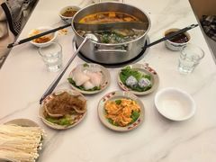 -捞小鲜虾滑海鲜自助火锅(嵊州吾悦店)