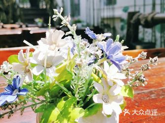 享受一份悠闲 在海边，当然要尝一尝海鲜面了