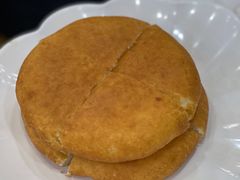 油炸青稞饼-乡土特色.冷锅鱼.牦牛肉汤锅