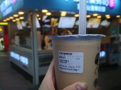 -华言豆腐鲜奶茶(杨家坪店)