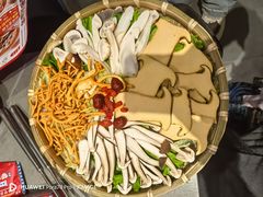 -阿婆情腊排骨火锅·野生菌季(古城旗舰店)