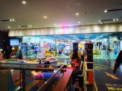 -莫莉幻想儿童乐园(青岛金茂湾店)