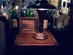 -DM Distiller & Mixologist Whisky Cocktail Bar
