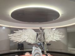 -涨巢·潮玩水疗局