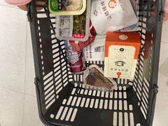 -七鲜超市(瑞虹天地太阳宫店)