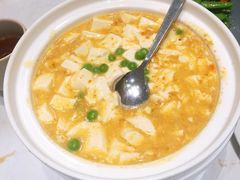 蟹粉豆腐-鹿港小镇(金虹桥国际中心店)