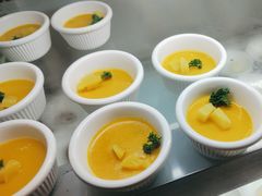 -牛YO寿喜烧·铁板烧和牛火锅自助(市府恒隆店)