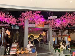 -韵秋荷(宝山龙湖天街店)