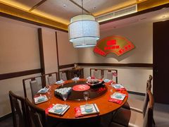 -魏铭鱼头捞饭(晋阳路店)