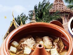 -雀舞云南菜(天津天河城购物中心店)