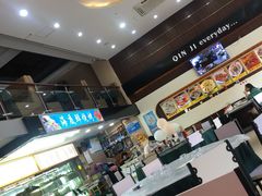 -覃记海鲜美食餐厅