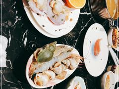 -淡尾·海鲜自助概念餐厅(虹桥南丰城店)
