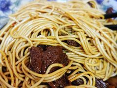 红烧牛肉面-旺泉餐饮店·清真牛肉面馆