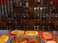 -齐祺渔锅(龙门路黑金店)