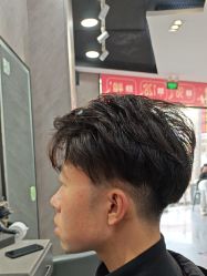 -京滔美发烫发染发