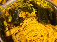 -薛记襄阳香辣牛肉面(平安路店)