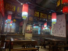 大堂-渝大狮毛肚老火锅(普陀店)