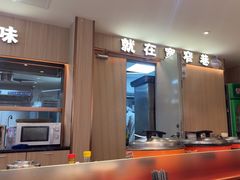 -张氏宽窄巷成都名小吃(茂业百货华强北店)