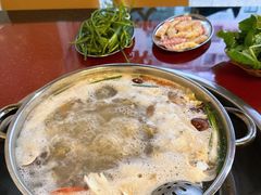-老石黑山羊毛驴肉火锅(金凯广场店)